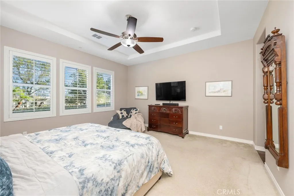 6928 Shadow Wood Drive, Moorpark, California 93021 home-pic-14