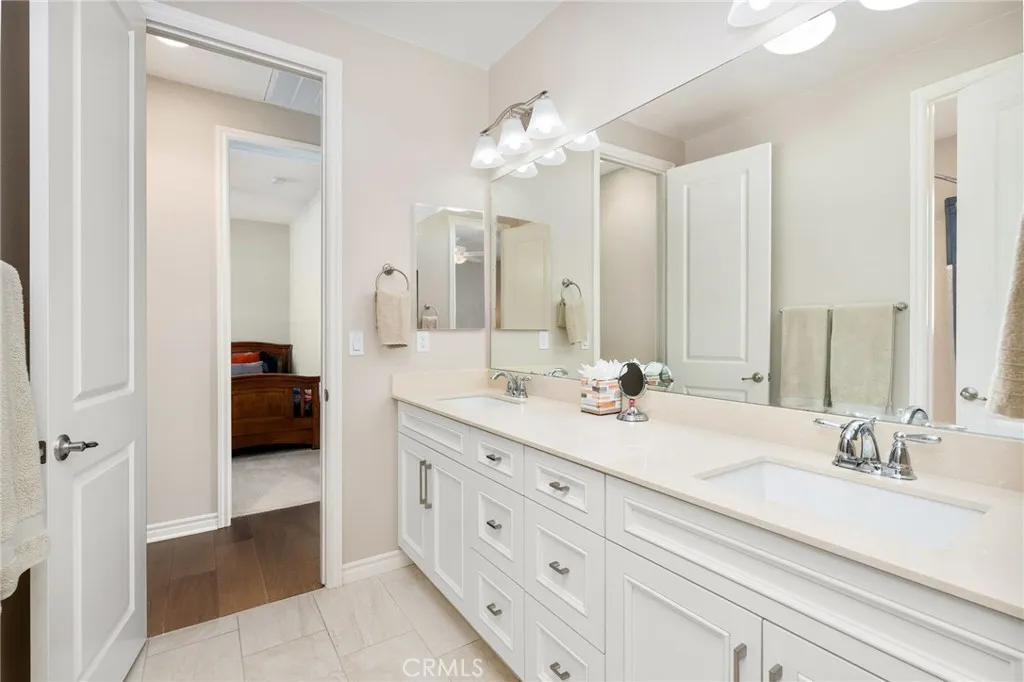 6928 Shadow Wood Drive, Moorpark, California 93021 home-pic-29