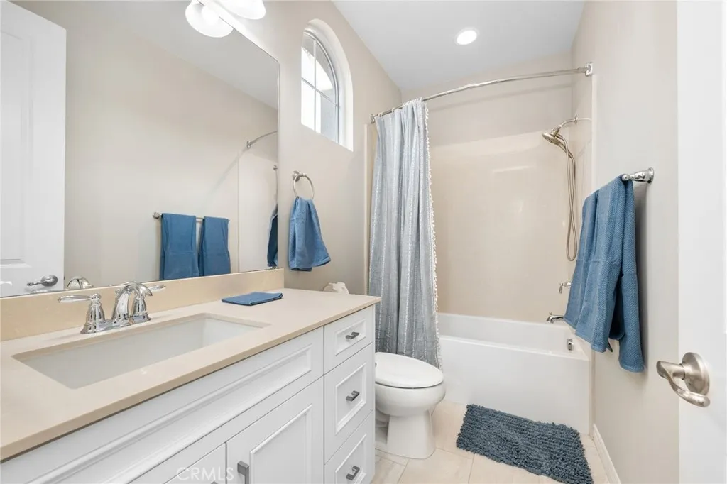 6928 Shadow Wood Drive, Moorpark, California 93021 home-pic-25