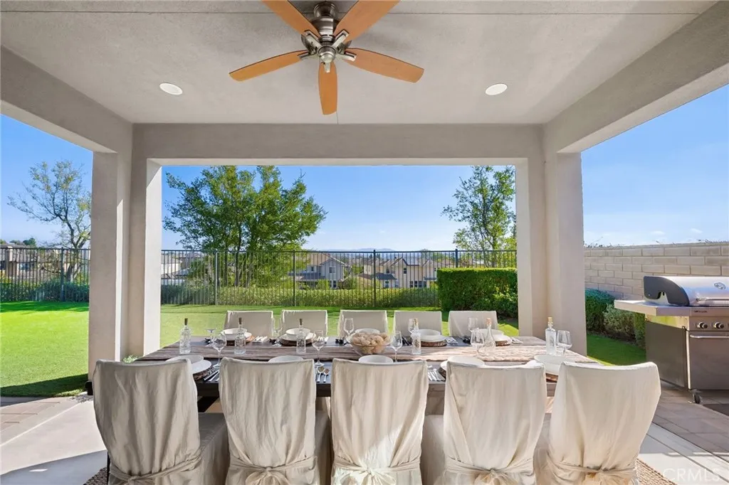 6928 Shadow Wood Drive, Moorpark, California 93021 home-pic-6