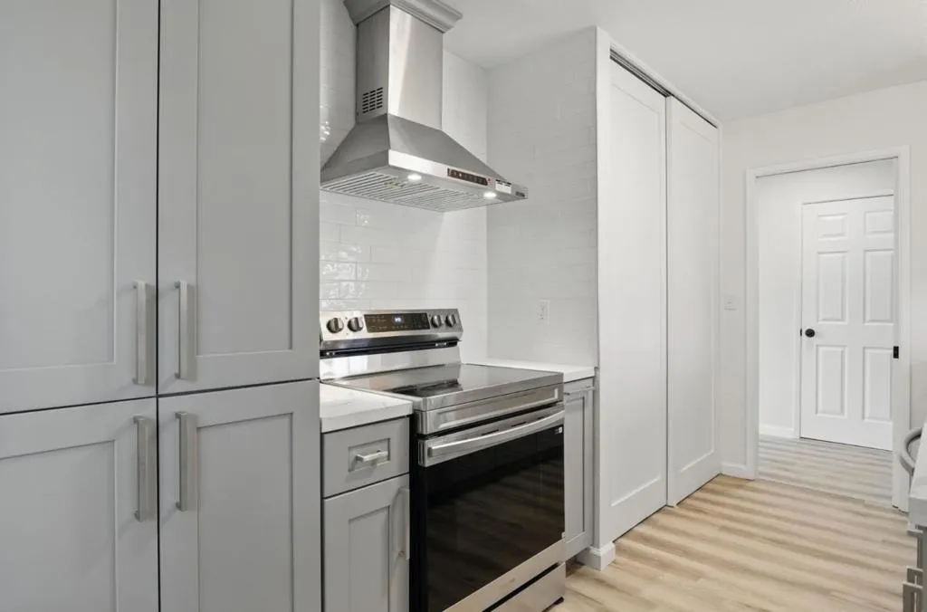 1693 Greentree Drive, Concord, California 94521 home-pic-3