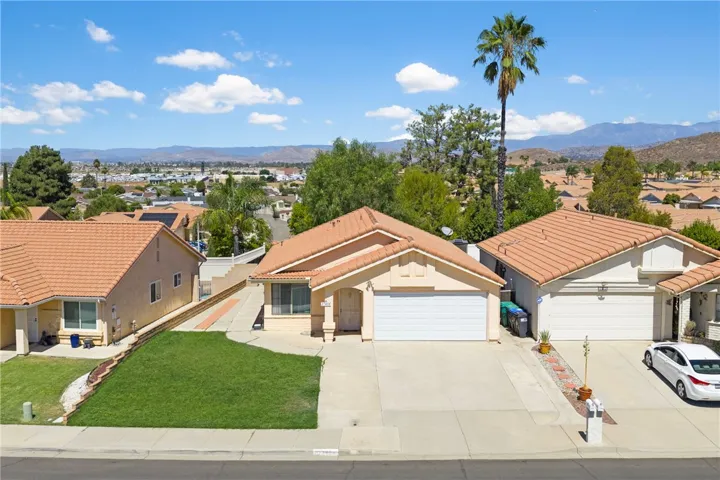 27404 El Puente Street, Menifee, California 92586