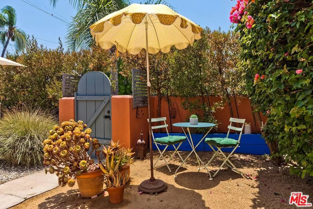 100 N Arden Boulevard, Los Angeles, California 90004 home-pic-26