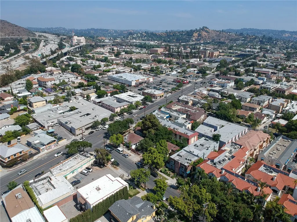 243 N Verdugo Road, Glendale, California 91206 home-pic-53