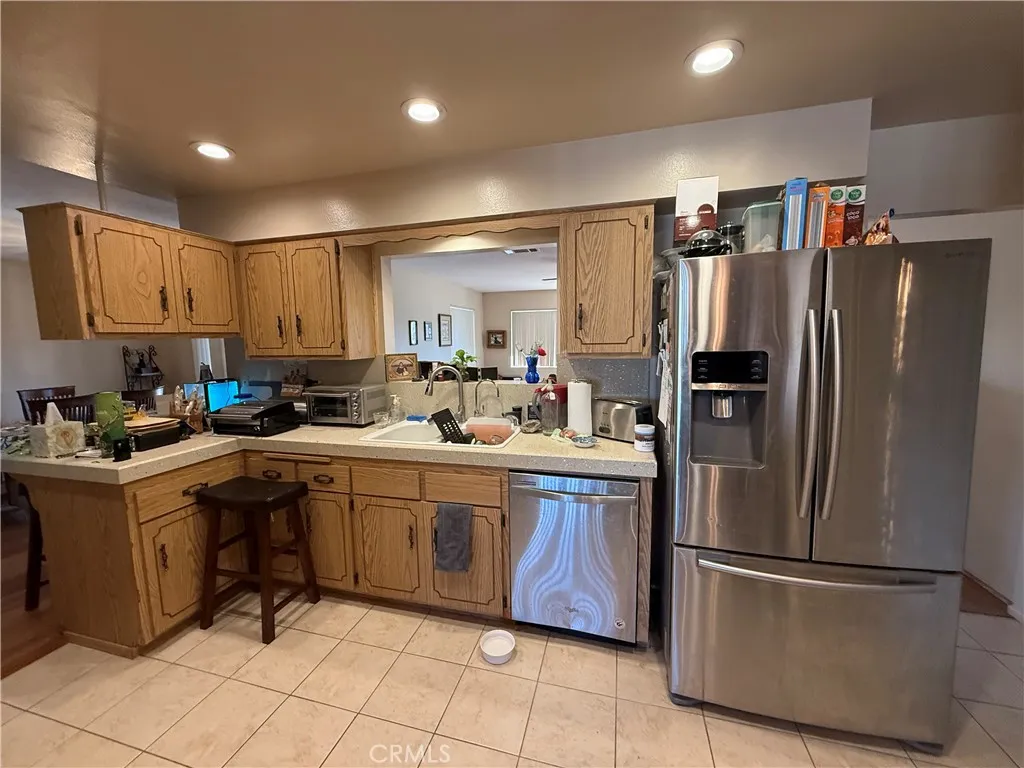 28981 W Worcester Road, Menifee, California 92586 home-pic-17