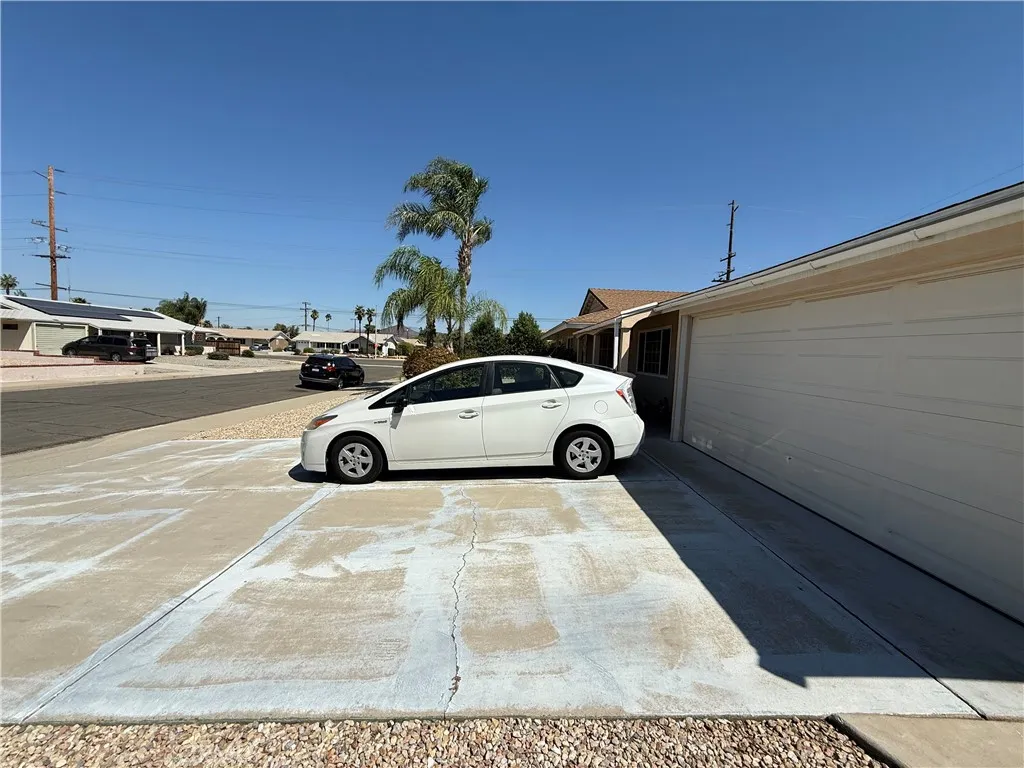 28981 W Worcester Road, Menifee, California 92586 home-pic-4
