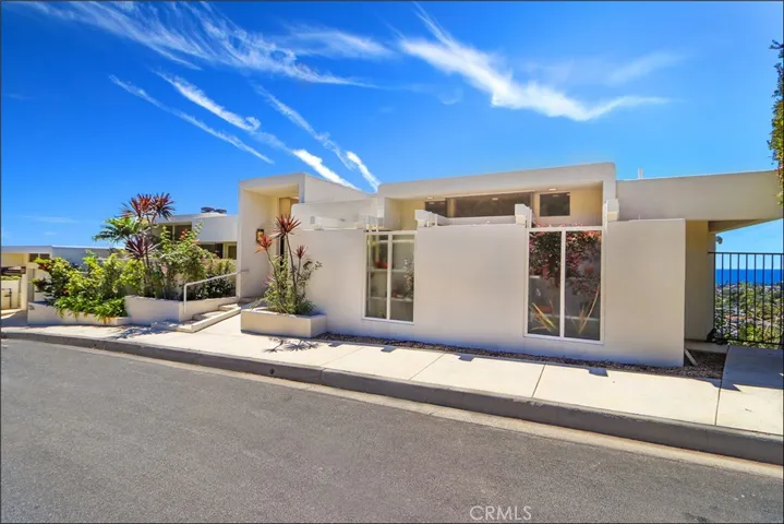 1284 Coronado Drive, Laguna Beach, California 92651