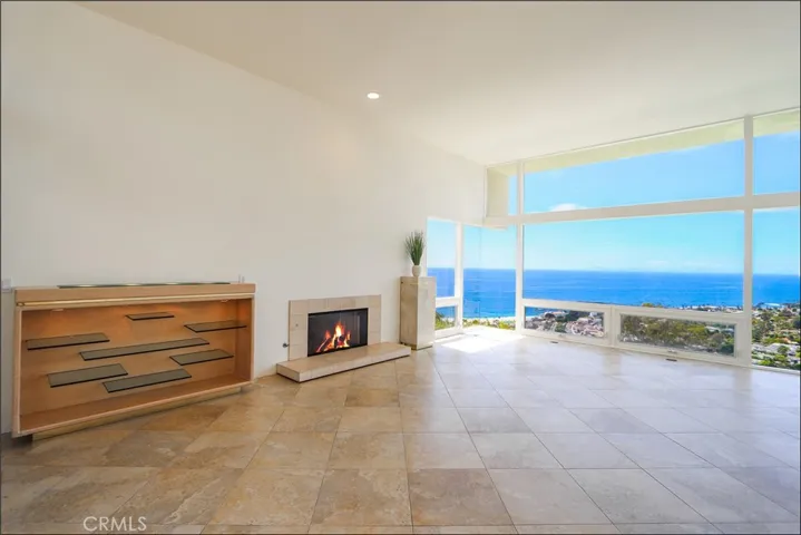 1284 Coronado Drive, Laguna Beach, California 92651