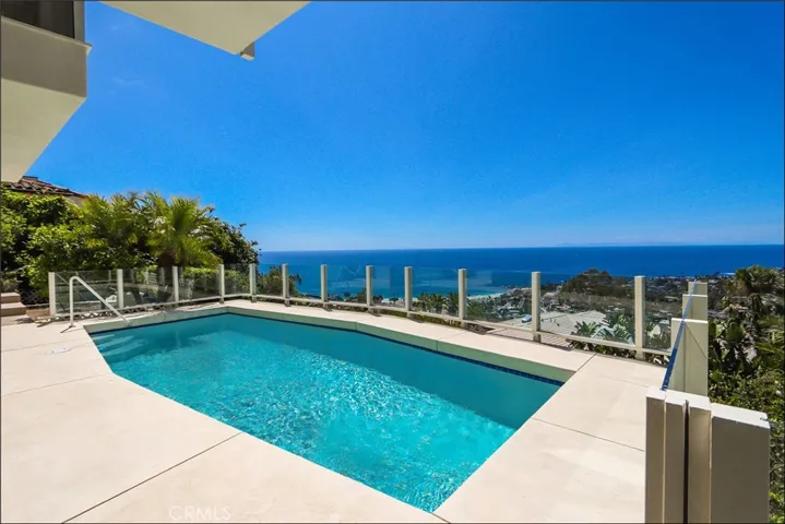 1284 Coronado Drive, Laguna Beach, California 92651