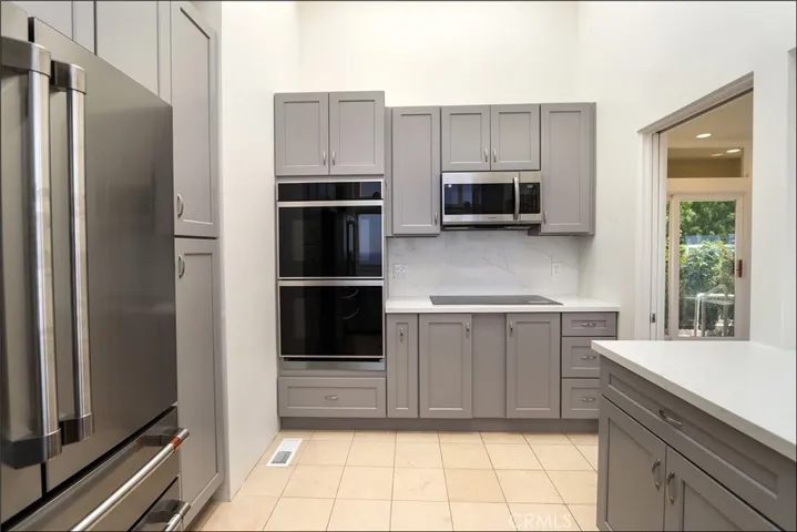1284 Coronado Drive, Laguna Beach, California 92651