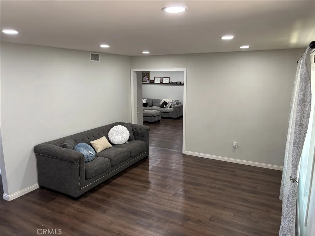 389 E Rancho Road, Corona, California 92879 home-pic-7