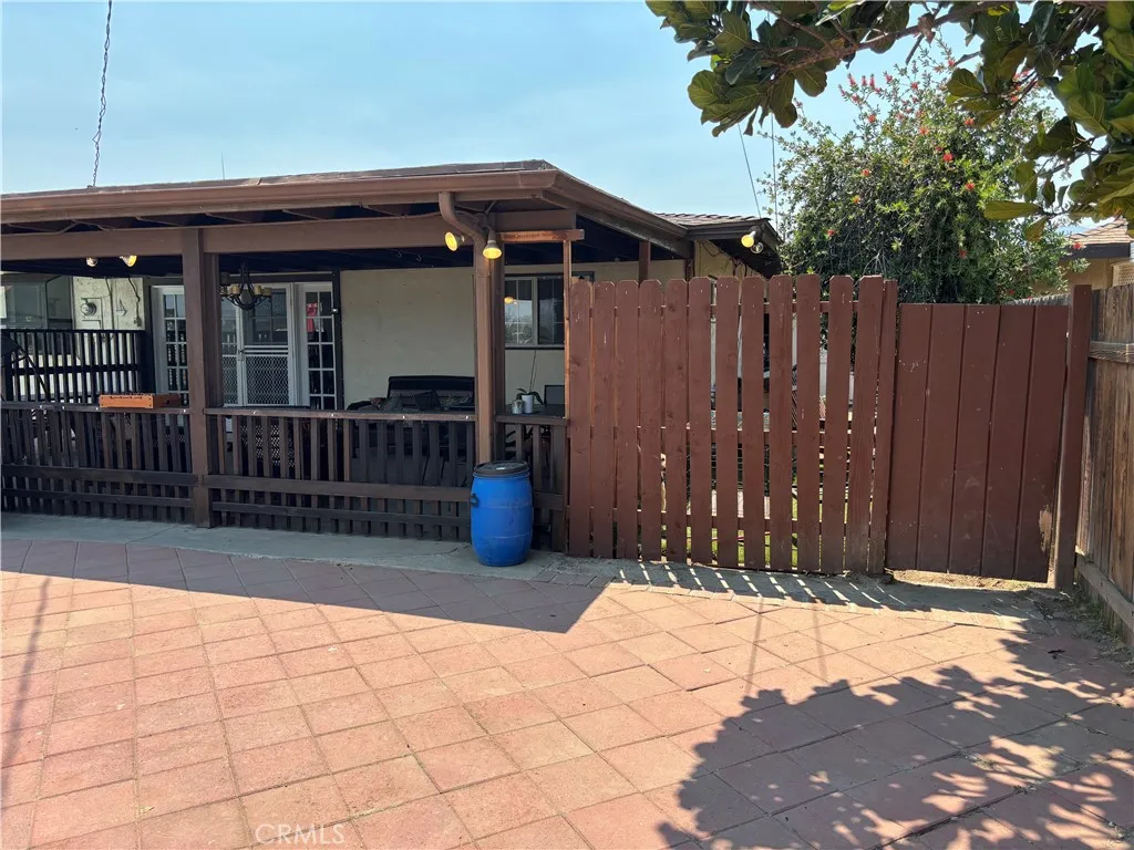 389 E Rancho Road, Corona, California 92879 home-pic-36