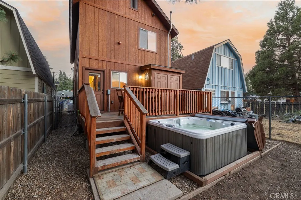 731 W Country Club, Big Bear City, California 92314 home-pic-23