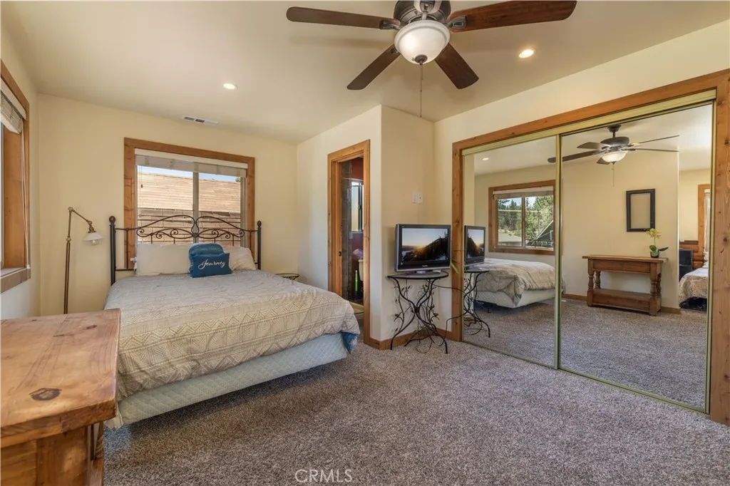 731 W Country Club, Big Bear City, California 92314 home-pic-13