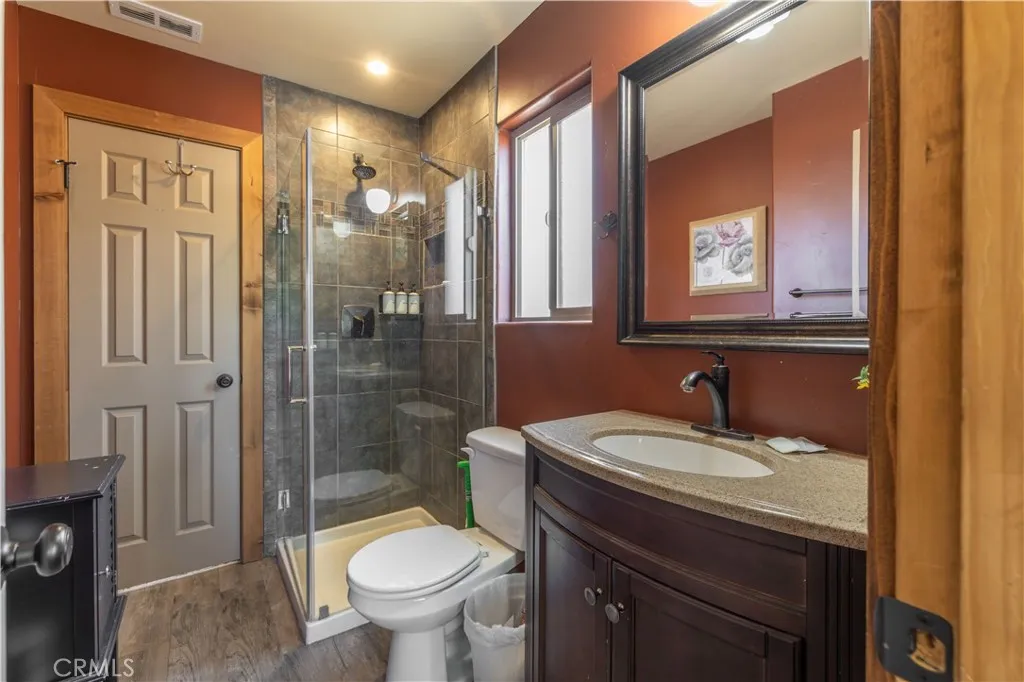 731 W Country Club, Big Bear City, California 92314 home-pic-16
