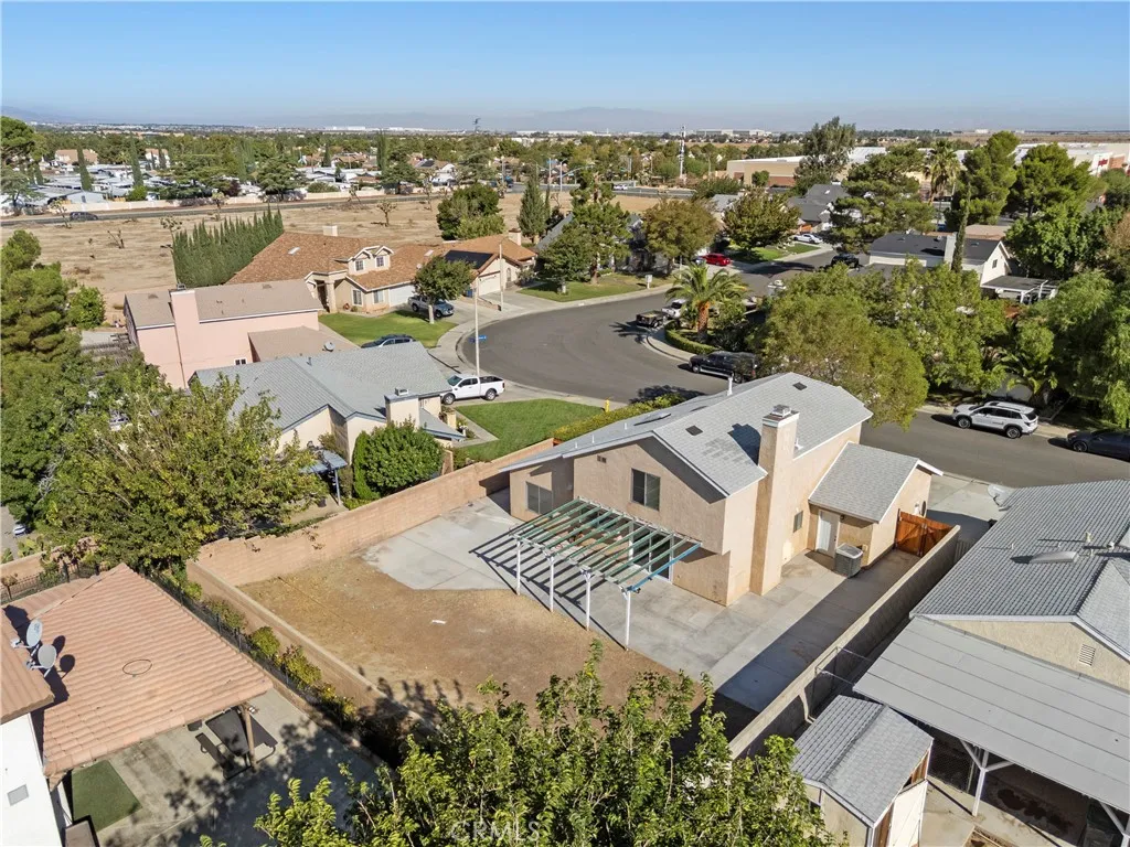 4554 Moonraker Road, Palmdale, California 93552 home-pic-11
