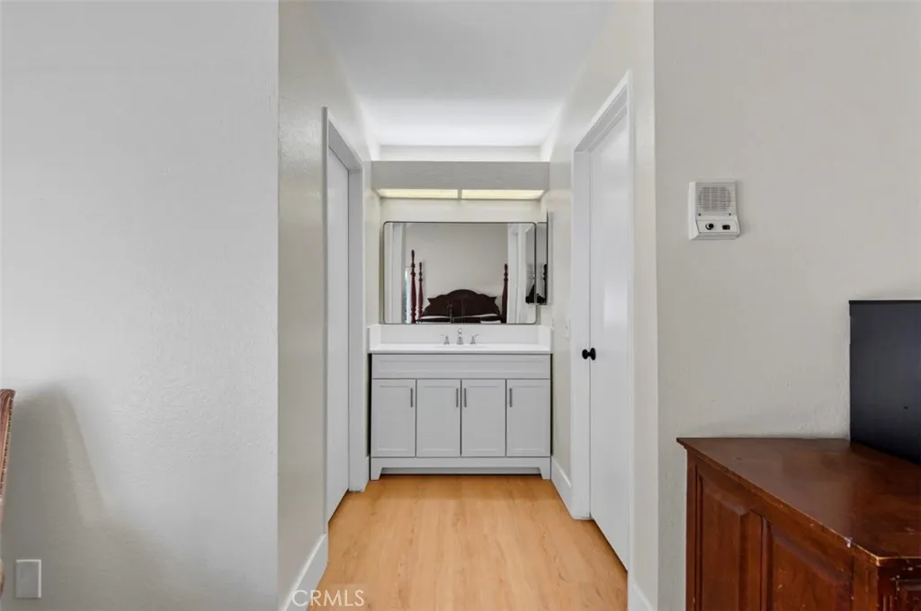 1798 Wilson Avenue, Upland, California 91784 home-pic-27