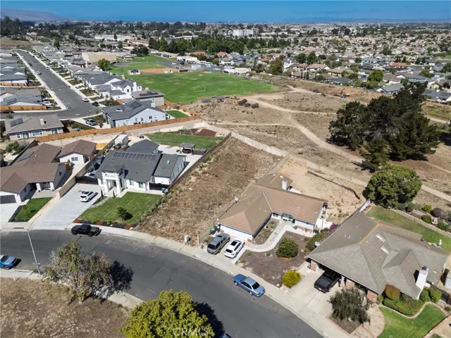 827 Firefox Drive, Santa Maria, California 93455 — photo 4