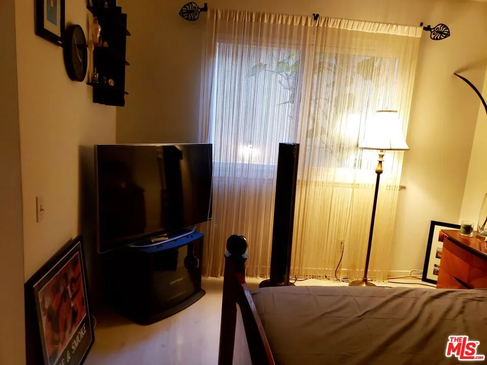 3500 W Manchester Boulevard 107, Inglewood, California 90305 home-pic-6