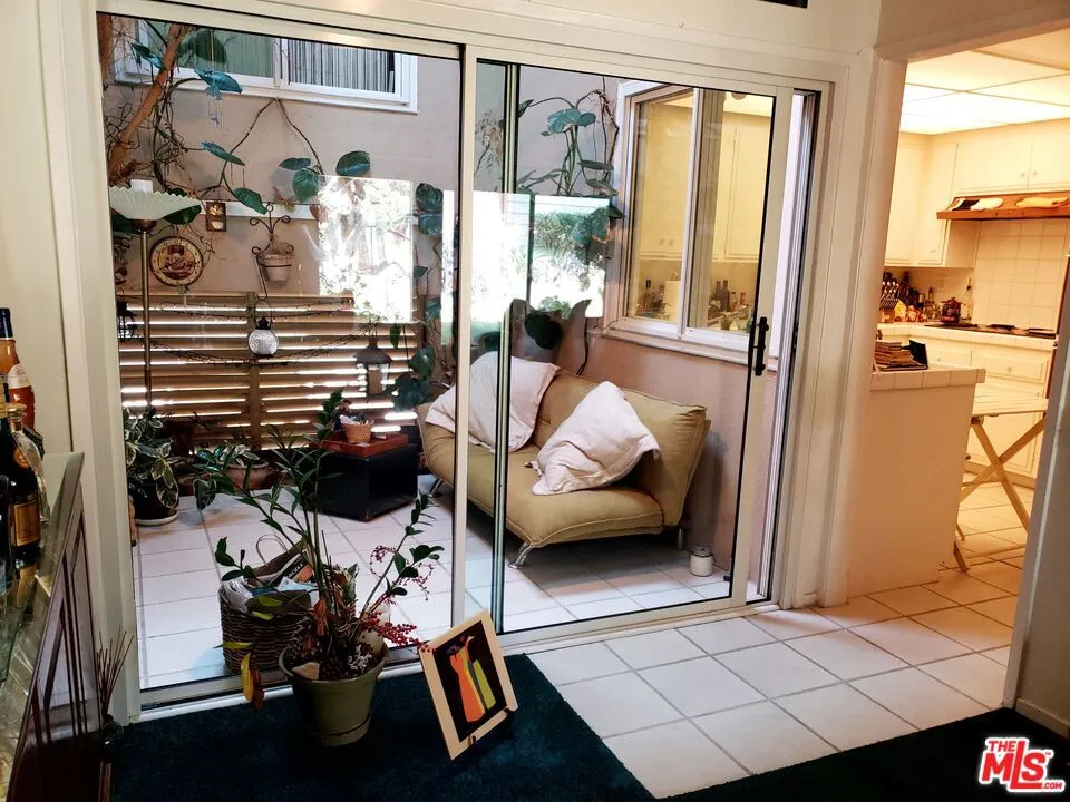 3500 W Manchester Boulevard 107, Inglewood, California 90305 home-pic-8