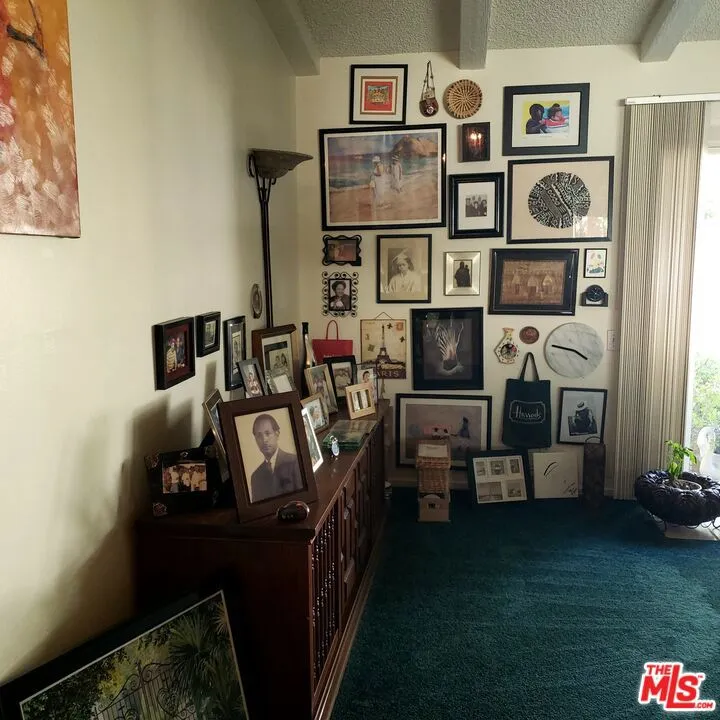 3500 W Manchester Boulevard 107, Inglewood, California 90305 home-pic-2