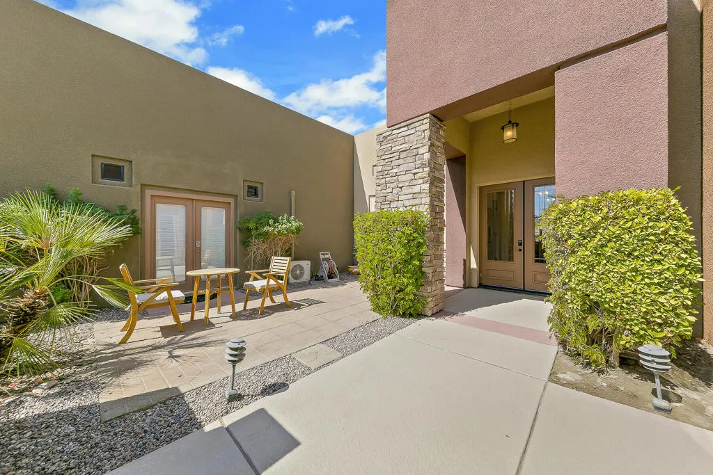 48749 Renewal Street, Indio, California 92201 home-pic-3