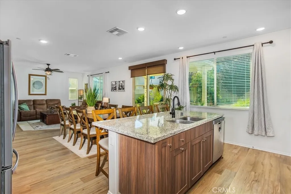 1161 Richland, Banning, California 92220 home-pic-10
