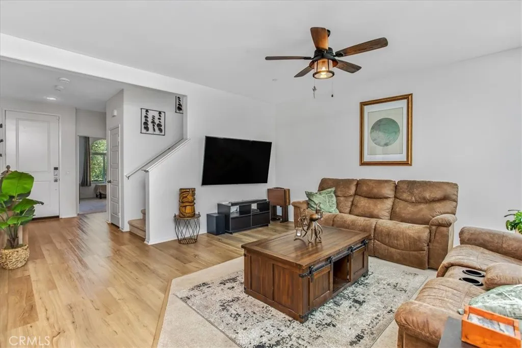 1161 Richland, Banning, California 92220 home-pic-4