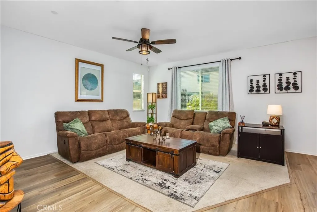 1161 Richland, Banning, California 92220 home-pic-3