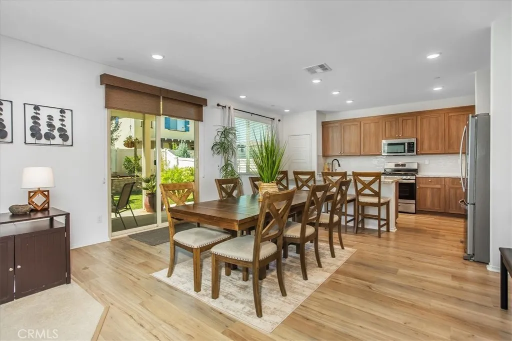 1161 Richland, Banning, California 92220 home-pic-6
