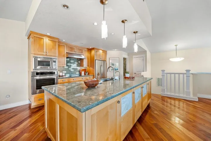 431 Canon Del Sol, Watsonville, California 95076