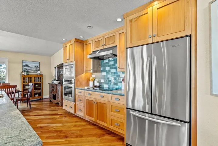 431 Canon Del Sol, Watsonville, California 95076