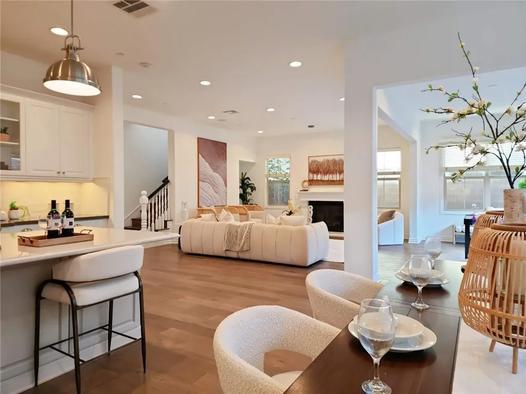 54 Hearst, Irvine, California 92620 home-pic-4