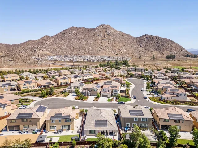 27509 Grand Teton, Menifee, California 92585