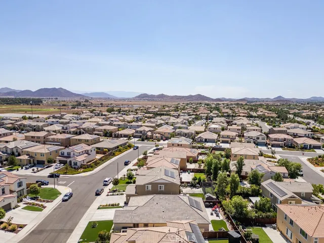 27509 Grand Teton, Menifee, California 92585