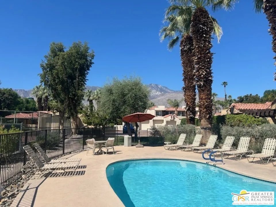 2345 S Cherokee Way 118, Palm Springs, California 92264 home-pic-36