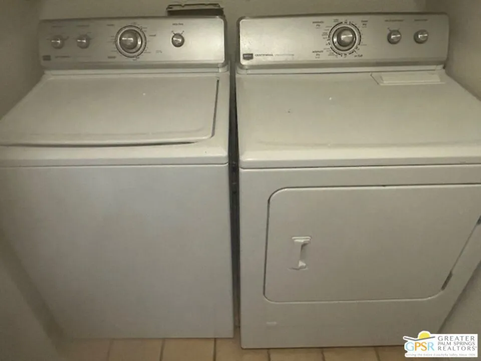 2345 S Cherokee Way 118, Palm Springs, California 92264 home-pic-16