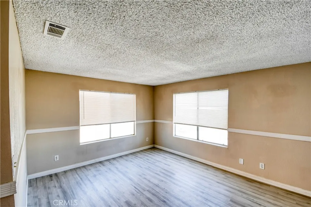 1061 May Lane, Barstow, California 92311 home-pic-20