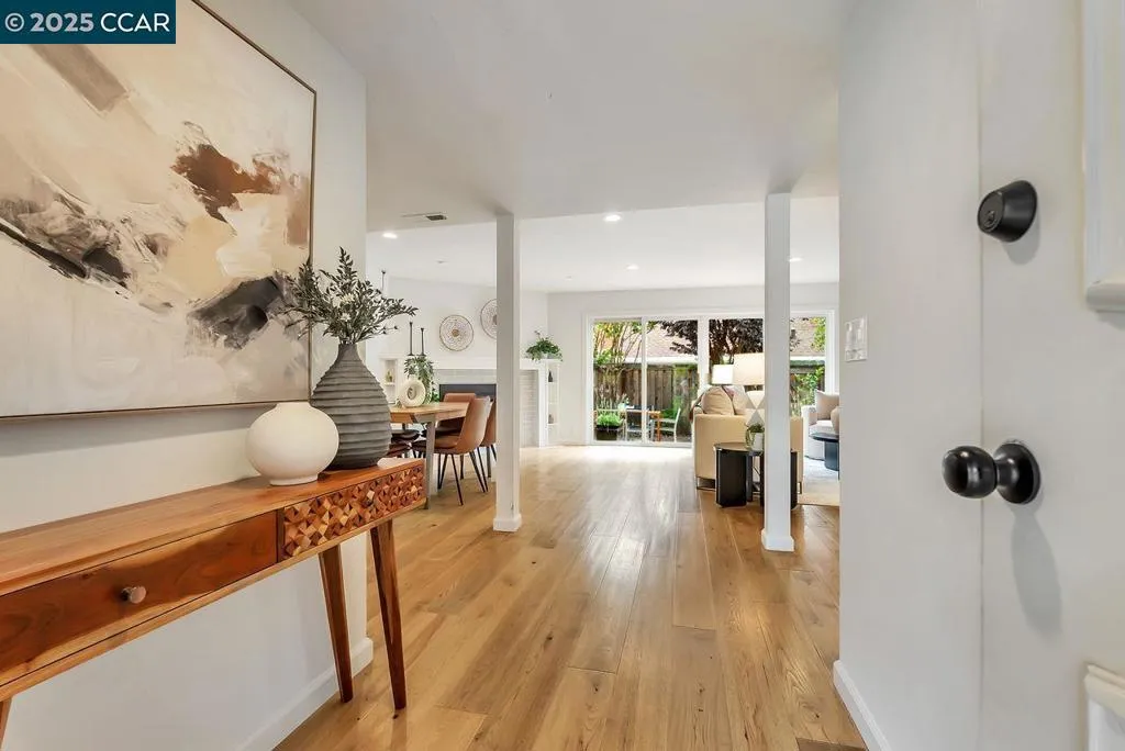 47 Miramonte Dr, Moraga, California 94556 home-pic-3