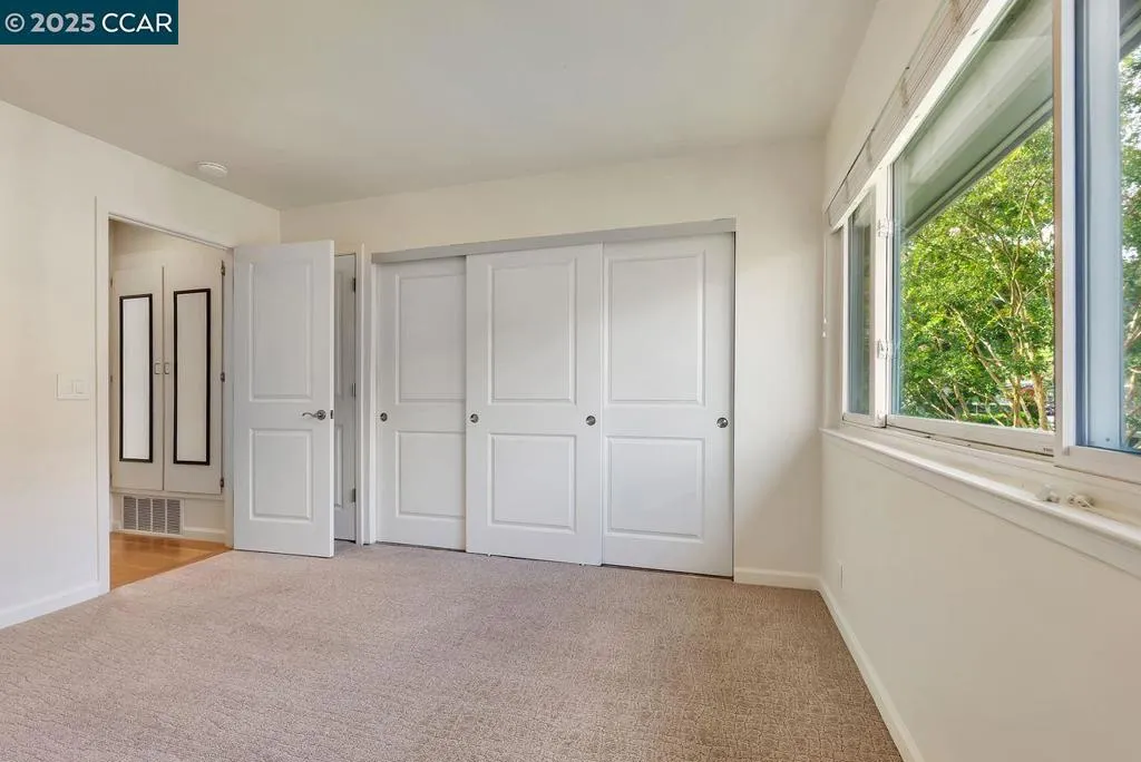 47 Miramonte Dr, Moraga, California 94556 home-pic-22