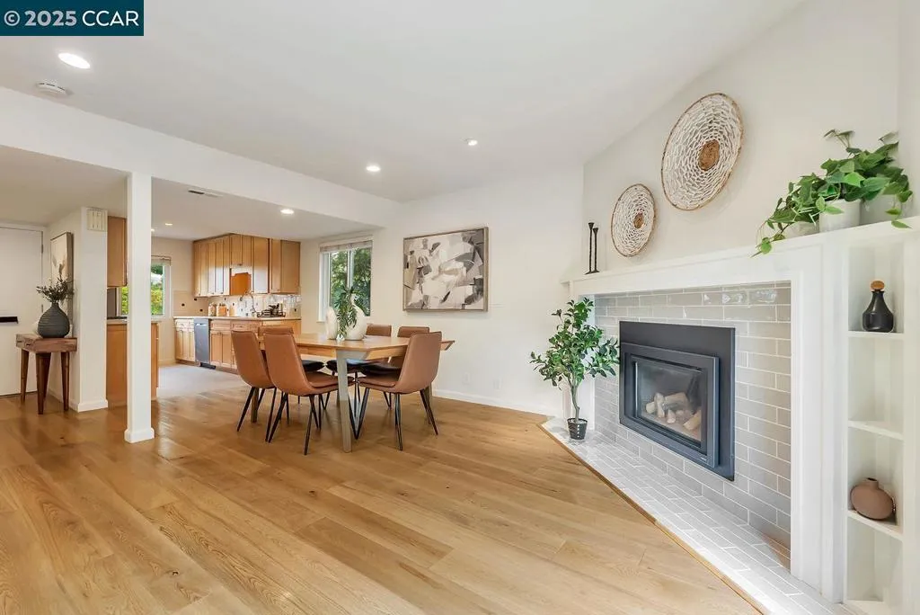 47 Miramonte Dr, Moraga, California 94556 home-pic-12