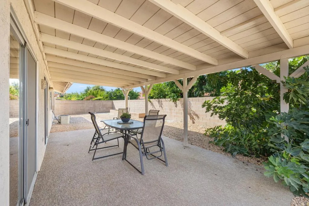 2050 Silver Oak Way, Hemet, California 92545 home-pic-29