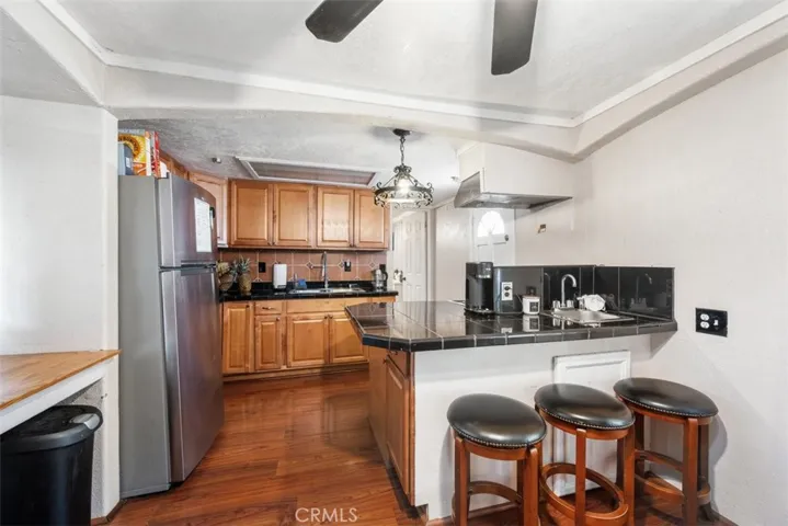 3500 Bullock Lane 16, San Luis Obispo, California 93401