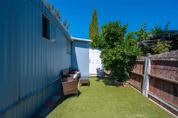 3500 Bullock Lane 16, San Luis Obispo, California 93401