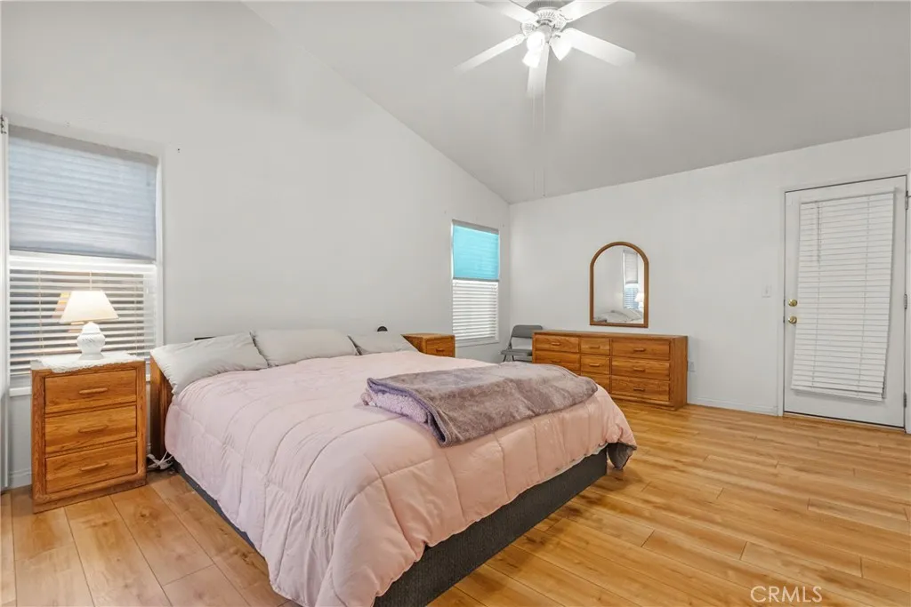 27828 Spyglass Lane, Canyon Country, California 91335 home-pic-14