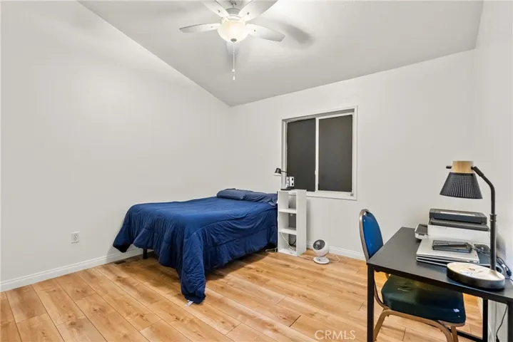 Secondary bedroom
