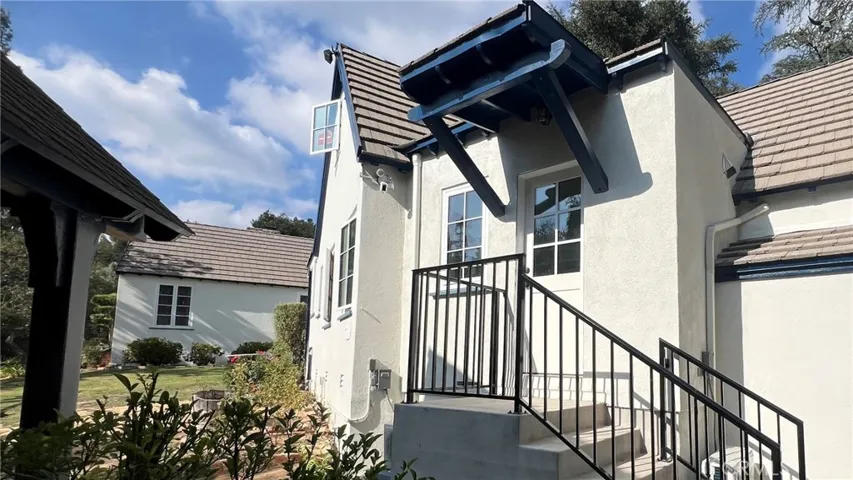 5165 Alta Canyada Rd, La Canada Flintridge, California 91011