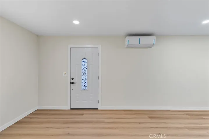 11832 Valle Vista Road, Phelan, California 92371