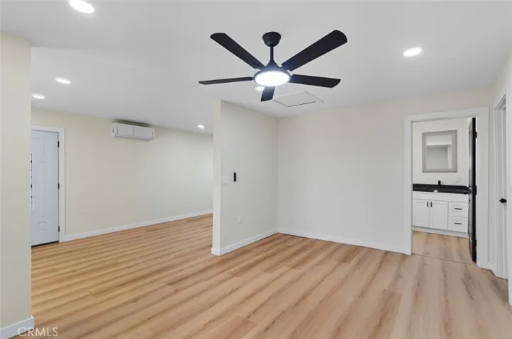 11832 Valle Vista Road, Phelan, California 92371