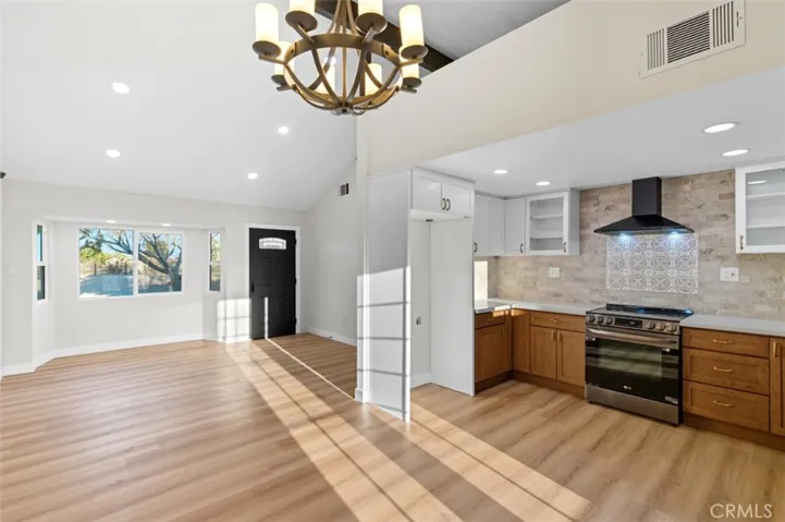 11832 Valle Vista Road, Phelan, California 92371